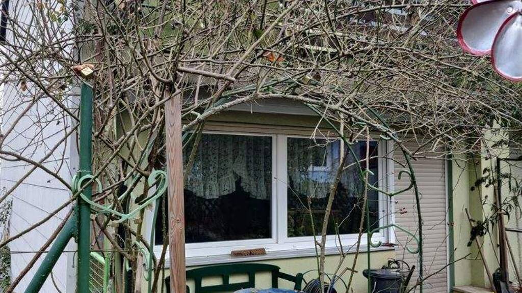 Reihenendhaus zum Kauf 150.000 € 4 Zimmer 96 m² 155 m² Grundstück Ansbach 91522