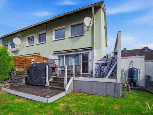 Reihenendhaus zur Miete 1.135 € 5 Zimmer 95 m² 137 m² Grundstück Buxtehude 21614