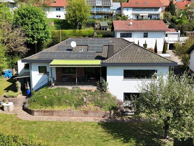 Einfamilienhaus zum Kauf 365.000 € 7 Zimmer 129,6 m² 825 m² Grundstück Wallhalben 66917