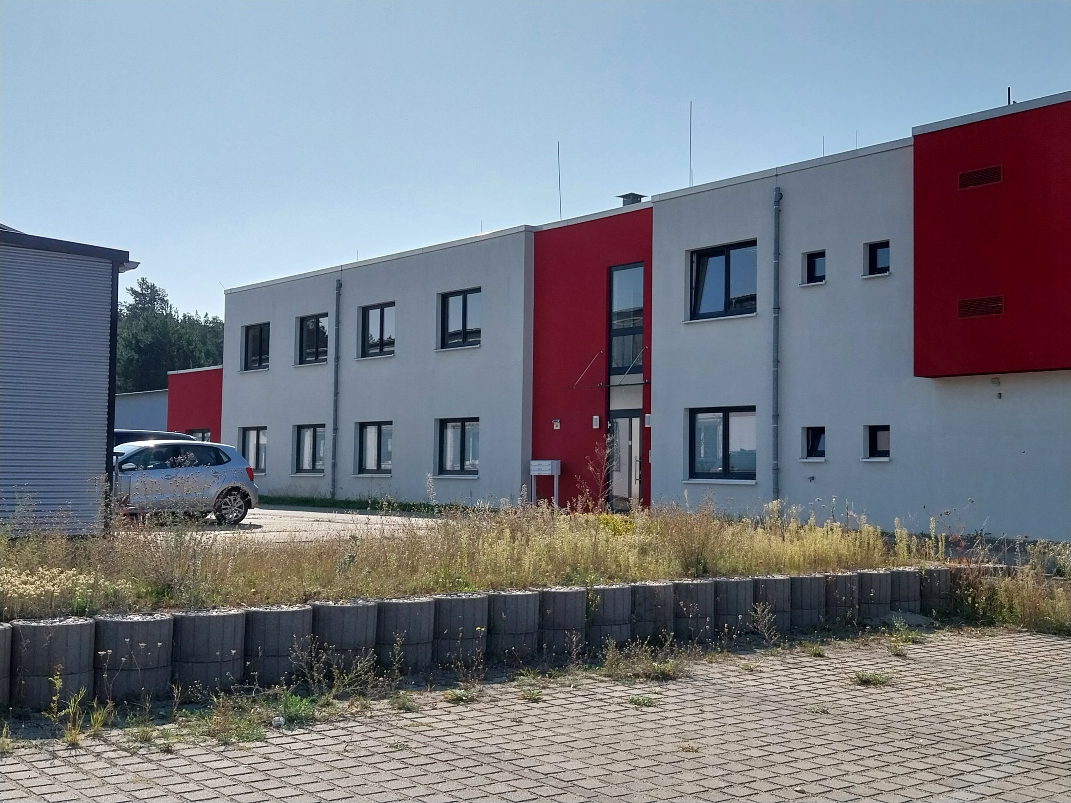 Bürogebäude zur Miete provisionsfrei 6,90 € 747,6 m²<br/>Bürofläche Dörgenhausen Hoyerswerda 02977