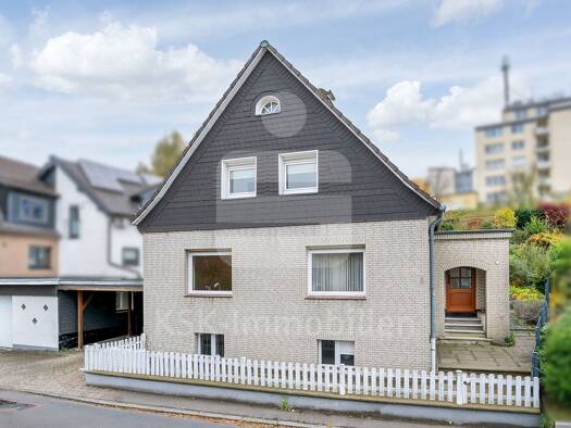 Einfamilienhaus zum Kauf 275.000 € 6 Zimmer 120 m² 705 m² Grundstück Wipperfürth 51688