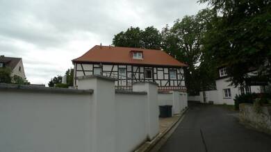 Einfamilienhaus zur Miete 1.950 € 6 Zimmer 180 m² 250 m² Grundstück frei ab sofort Weiherhaus Nürnberg 90455