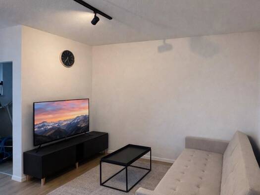 Wohnung zur Miete 650 € 1 Zimmer 29 m² Geschoss 3/5 frei ab 01.03.2026 Innenstadt Erlangen 91052