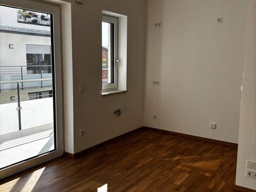 Wohnung zur Miete 1.025 € 3 Zimmer 74,2 m² 1. Geschoss frei ab sofort Abensberg 93326
