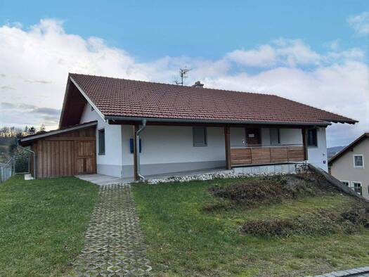 Einfamilienhaus zum Kauf 399.000 € 3 Zimmer 122,4 m² 788 m² Grundstück Perlhütte Waldmünchen 93449
