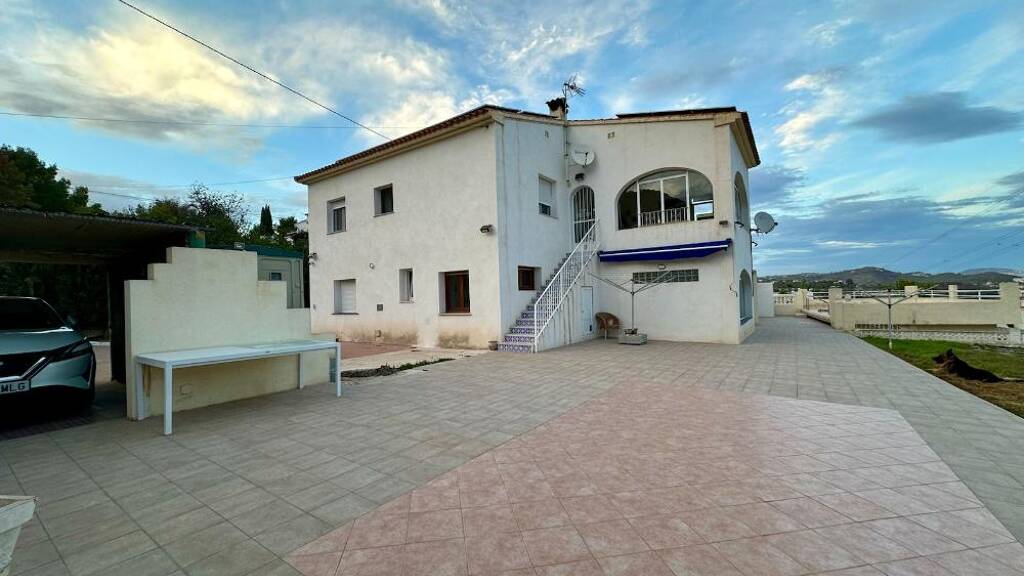 Villa zum Kauf 675.000 € 5 Zimmer 216 m² 1.480 m² Grundstück Calpe 03710