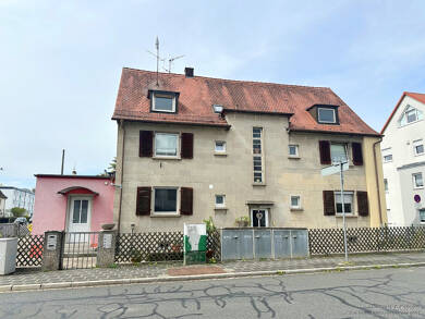 Mehrfamilienhaus zum Kauf 475.000 € 14 Zimmer 287,6 m² 546 m² Grundstück Burgfarrnbach 94 Fürth 90768