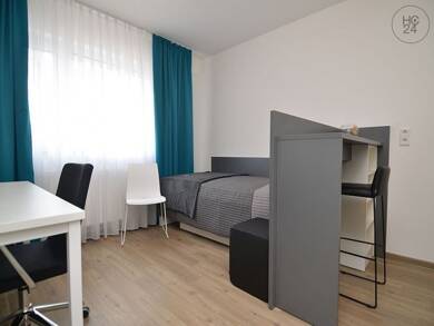 Wohnung zur Miete Wohnen auf Zeit 619 € 1 Zimmer 21 m² frei ab 01.08.2025 Aschaffenburg 63739