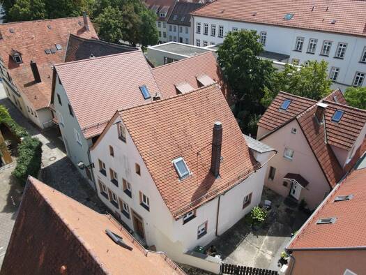 Einfamilienhaus zum Kauf 265.000 € 4,5 Zimmer 151 m² 212 m² Grundstück Weißenburg Weißenburg i. Bay. 91781