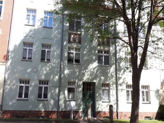 Wohnung zur Miete 375 € 2 Zimmer 59 m² 3. Geschoss Rosa-Luxemburg-Straße 9 Zeitz Zeitz 06712