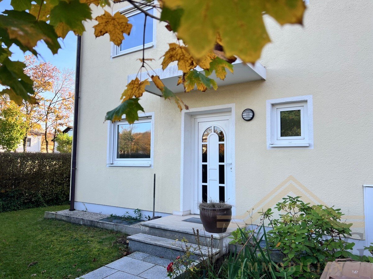 Reihenendhaus zum Kauf 1.224.000 € 6,5 Zimmer 176 m²<br/>Wohnfläche 264 m²<br/>Grundstück Neuperlach München 81739