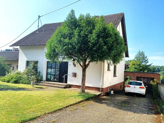 Einfamilienhaus zum Kauf provisionsfrei 348.000 € 7 Zimmer 178,2 m² 1.440 m² Grundstück frei ab sofort Losheim Losheim am See 66679