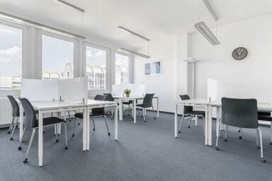 Bürofläche zur Miete provisionsfrei 219 € 30 m² Bürofläche teilbar von 10 m² bis 30 m² Kronstadter Str. 4 Englschalking München 81677