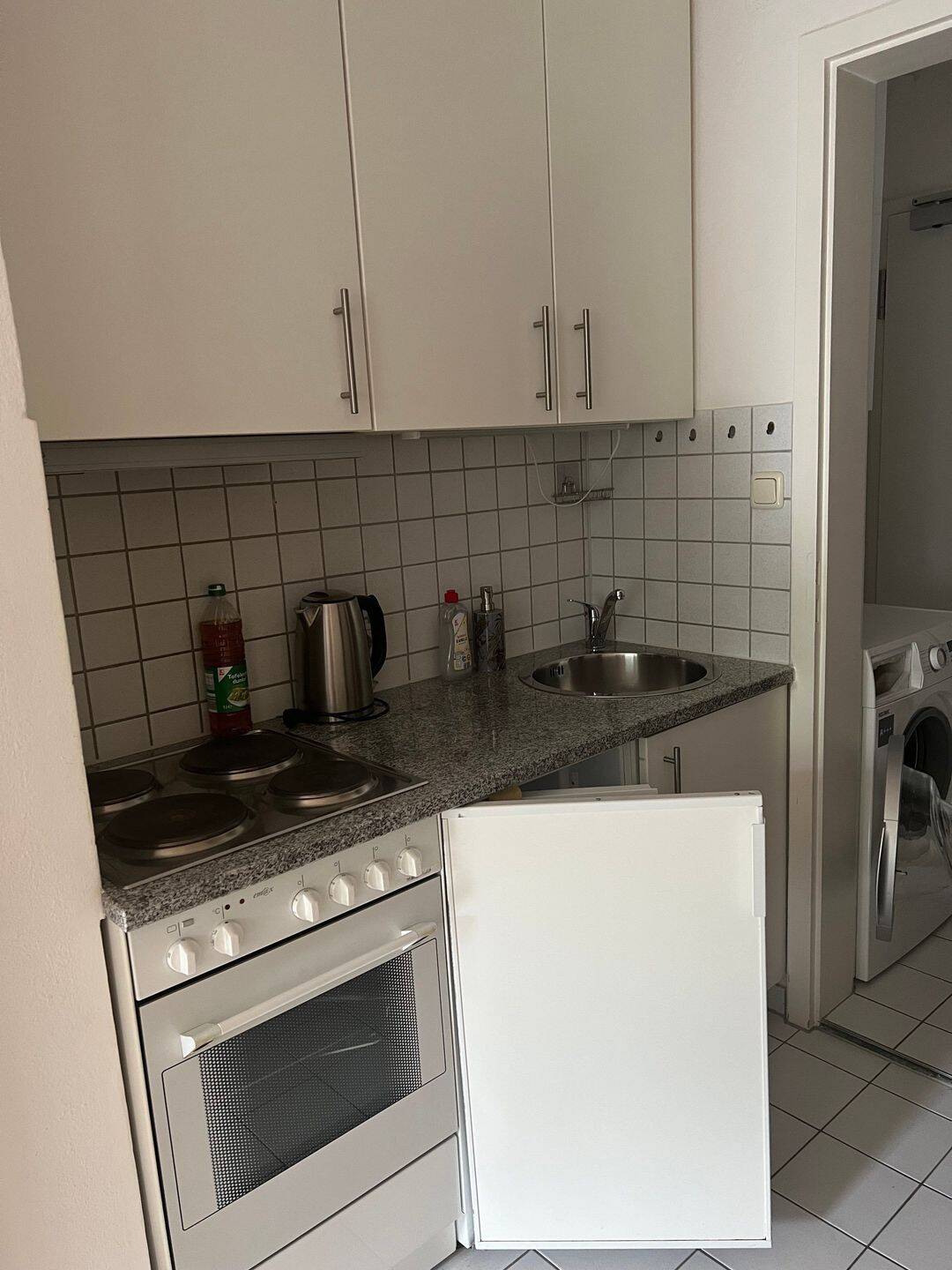 Helle 1 Zimmer Wohnung mit Balkon – Fauststrasse 44 a, 81827 München – Vorschaubild 8