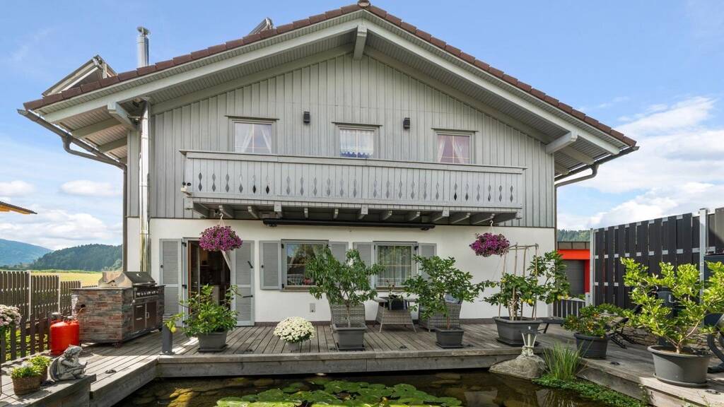 Villa zum Kauf 4 Zimmer 420 m² 838 m² Grundstück Feldkirchen in Kärnten 9560