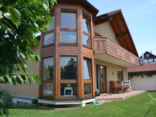 Einfamilienhaus zum Kauf provisionsfrei 910.000 € 7 Zimmer 205 m² 620 m² Grundstück Röntgenstraße 18 Jockgrim 76751