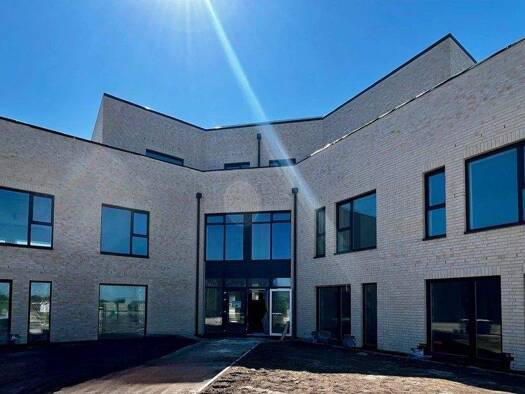 Bürofläche zur Miete - Erstbezug 650 € 1 Zimmer 21 m² Bürofläche Lemwerder 27809