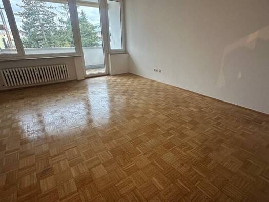 Wohnung zur Miete 950 € 2 Zimmer 59 m² Geschoss -1/3 frei ab 01.09.2026 Im Heuschlag 25 Sieglitzhof Erlangen 91054