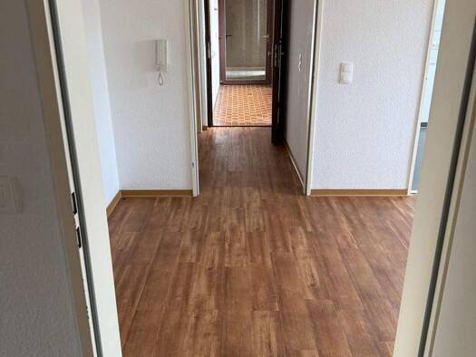 Wohnung zur Miete 1.050 € 3 Zimmer 91 m² 5. Geschoss Warburghof 12 Groß Buchholz Hannover 30627