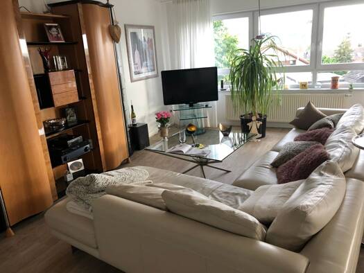 Wohnung zur Miete 1.330 € 3,5 Zimmer 88 m² Geschoss 2/3 frei ab 01.11.2026 Waldenbuch 71111