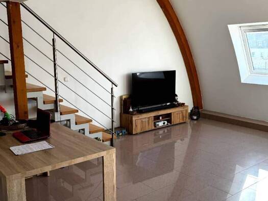 Wohnung zur Miete 950 € 3 Zimmer 80 m² 3. Geschoss frei ab sofort Bergstrasse 36 Elberfeld Wuppertal 42105