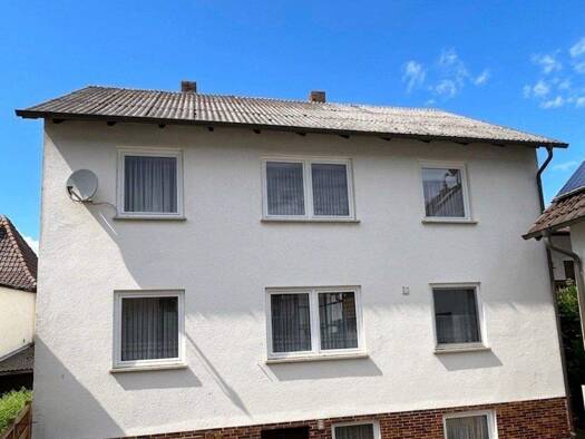 Mehrfamilienhaus zum Kauf 109.900 € 6 Zimmer 140 m² 178 m² Grundstück frei ab sofort Weitramsdorf 96479