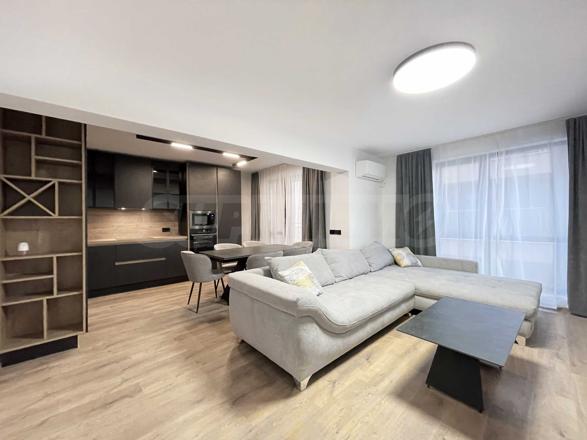 Studio zum Kauf 330.000 € 3 Zimmer 117,6 m²<br/>Wohnfläche Sofia