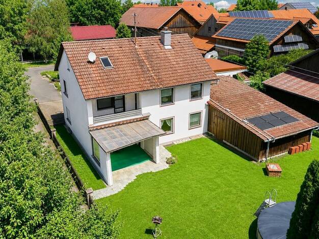 Einfamilienhaus zum Kauf 529.900 € 8 Zimmer 142 m² 1.109 m² Grundstück Oberostendorf Oberostendorf 86869
