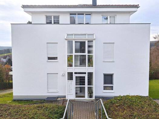 Wohnung zur Miete 430 € 61,5 m² Seminarberg 3 Waldenburg 08396