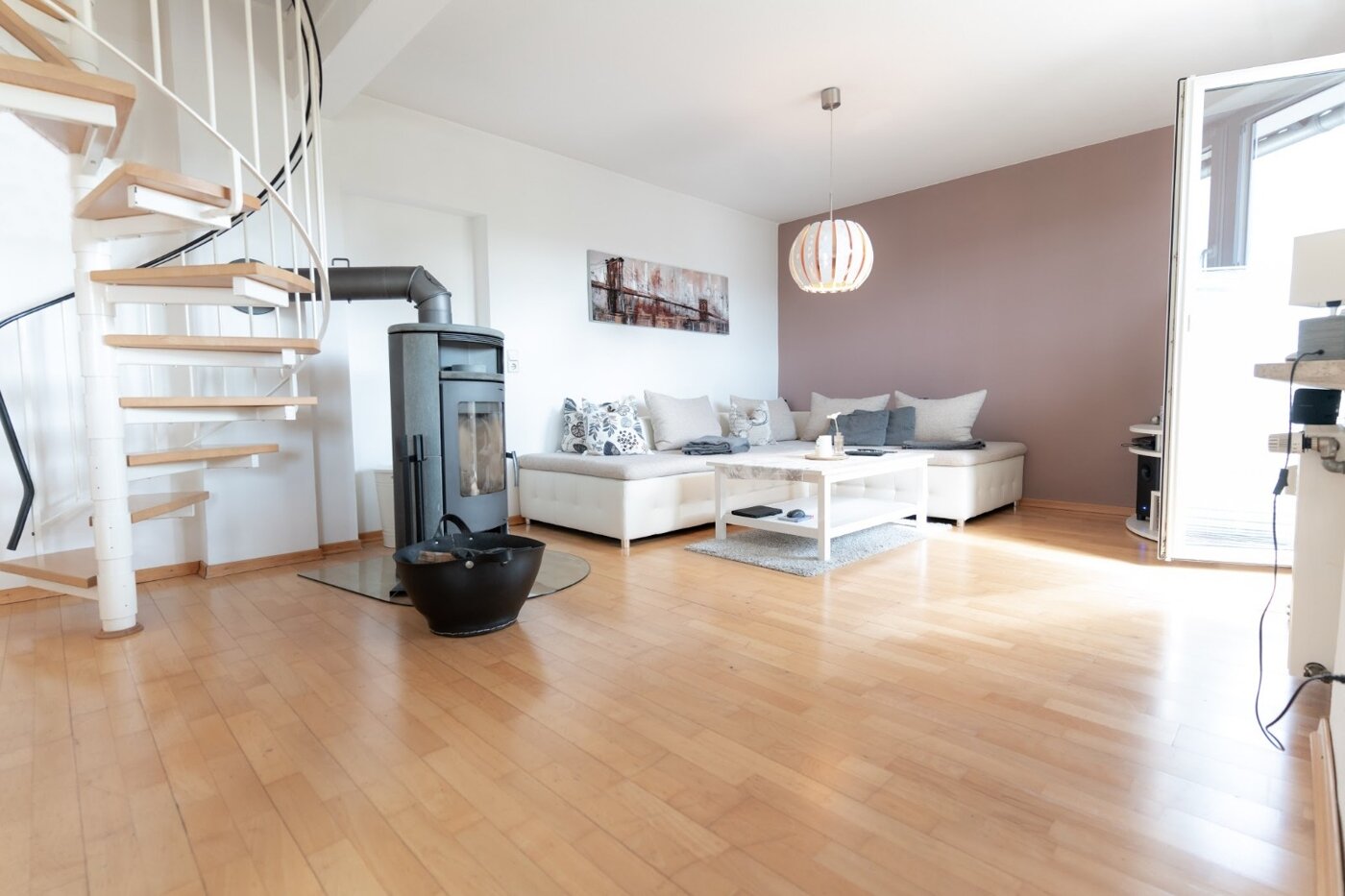 Maisonette zur Miete 1.050 € 4 Zimmer 120 m²<br/>Wohnfläche 01.10.2024<br/>Verfügbarkeit Kirchbauna Baunatal 34225