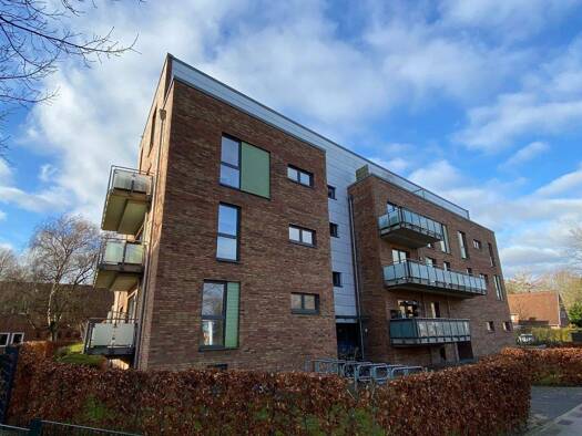 Wohnung zur Miete 907 € 2 Zimmer 67,4 m² 1. Geschoss frei ab 01.05.2026 Eckernförder Str. 421 Suchsdorf Kiel 24107