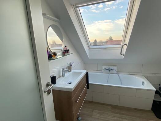 Wohnung zur Miete 495 € 3 Zimmer 44 m² Geschoss 2/2 frei ab 01.06.2026 Marktbergel 91613