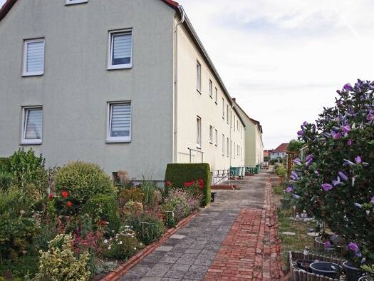 Wohnung zur Miete 347 € 3 Zimmer 57,8 m² 1. Geschoss frei ab 01.07.2026 Brockenstraße 16 Oschersleben 39387