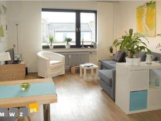 Wohnung zur Miete Wohnen auf Zeit 820 € 1 Zimmer 35 m² frei ab 01.04.2026 Werstener Dorfstr. Wersten Düsseldorf 40591