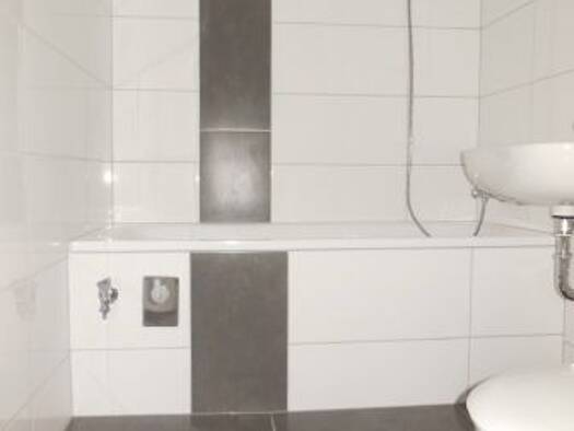 Wohnung zur Miete 340 € 3 Zimmer 56,7 m² 3. Geschoss Schützenstraße 15 Innenstadt Dessau-Roßlau 06842