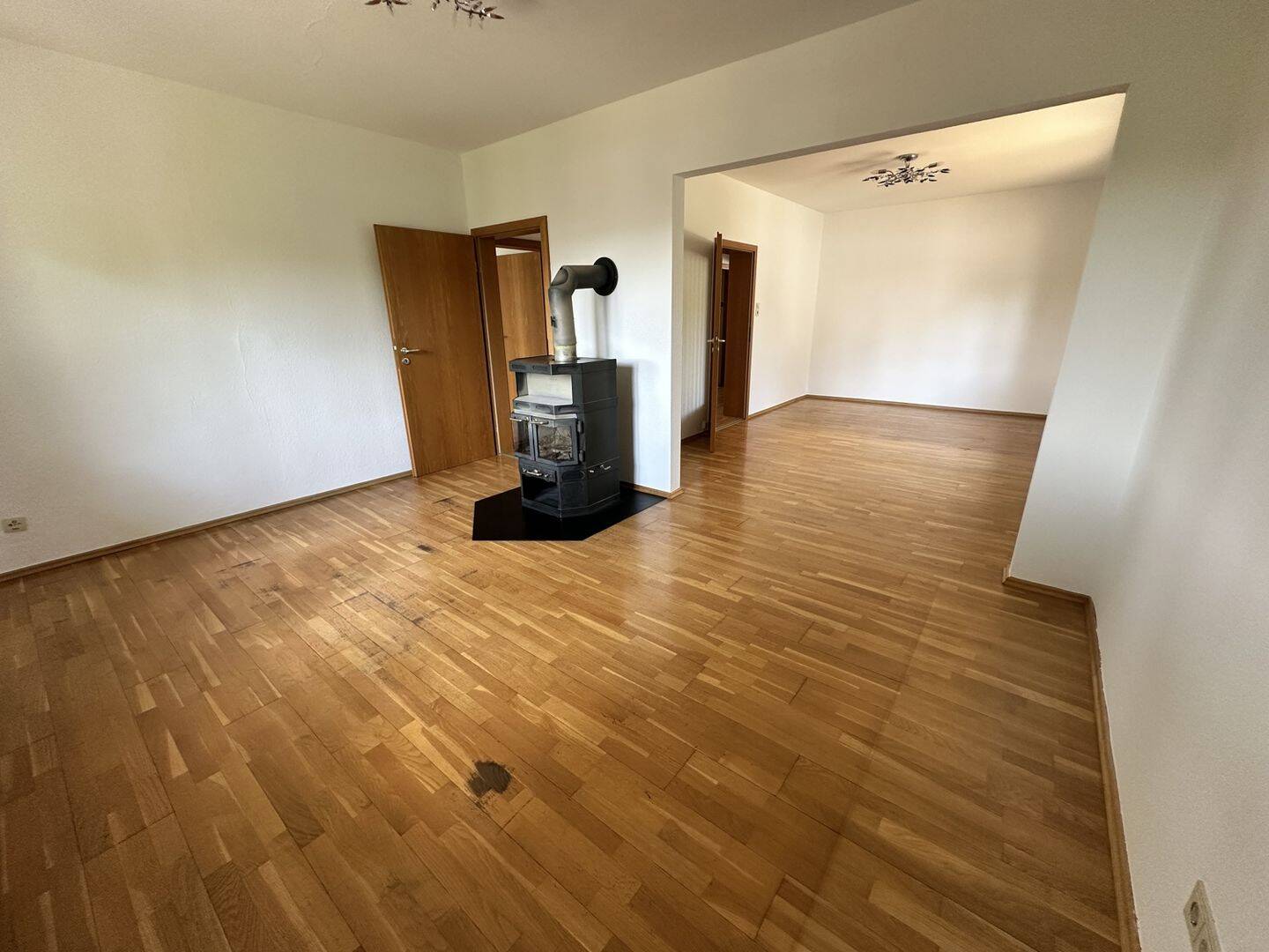 Einfamilienhaus zur Miete - Ansicht 4