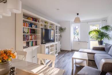 Wohnung zum Kauf 350.000 € 3 Zimmer 77 m² 2. Geschoss Berlin 13055