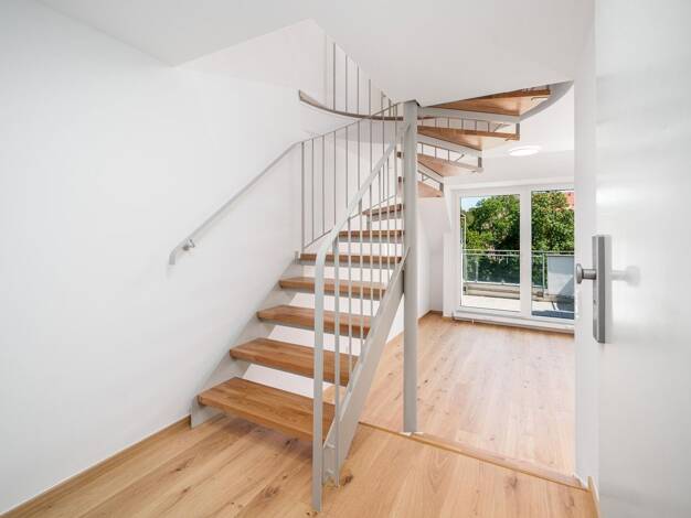 Maisonette zum Kauf provisionsfrei 698.000 € 2 Zimmer 47 m² 4. Geschoss Altstadt-Lehel München 80538