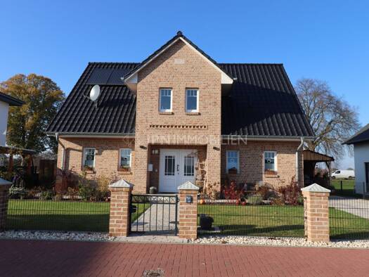 Einfamilienhaus zum Kauf 599.000 € 6 Zimmer 167 m² 859 m² Grundstück Bützow Bützow 18246