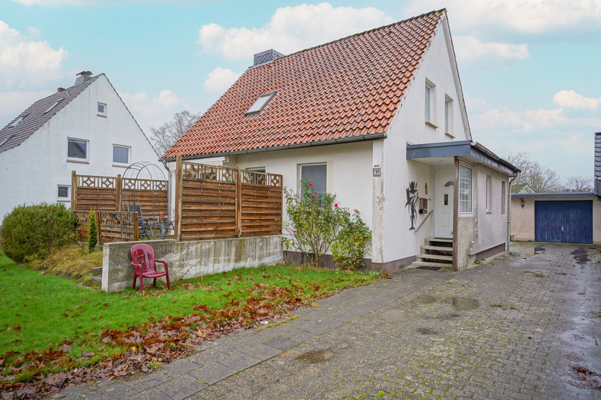 Einfamilienhaus zum Kauf 119.000 € 5 Zimmer 90 m²<br/>Wohnfläche 801 m²<br/>Grundstück Dorum Wurster Nordseeküste 27639