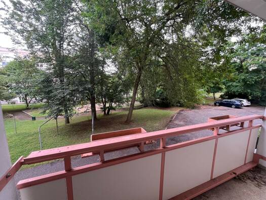Studio zur Miete 329 € 1 Zimmer 5 m² frei ab sofort Neuplanitzer Straße 75 Neuplanitz Zwickau 08062