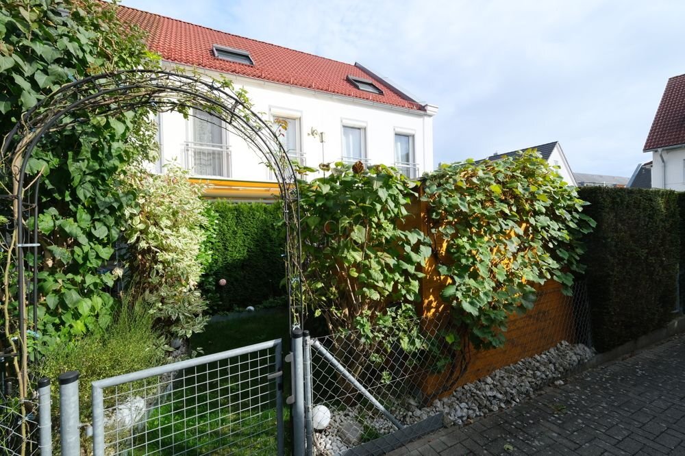 Reihenmittelhaus zum Kauf 612.400 € 5 Zimmer 110 m²<br/>Wohnfläche 131 m²<br/>Grundstück Röthenbach Ost Nürnberg / Röthenbach 90451