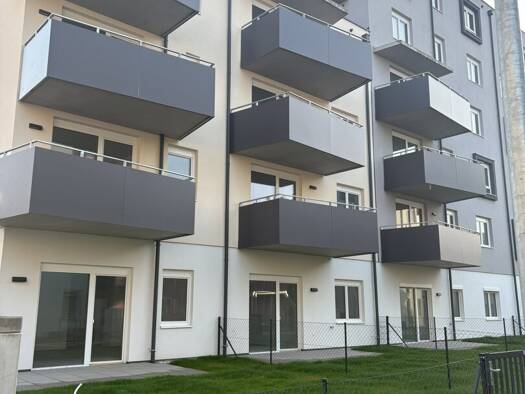 Wohnung zur Miete - Erstbezug 1.190 € 4 Zimmer 88,7 m² 1. Geschoss Stadionstraße Wiener Neustadt 2700