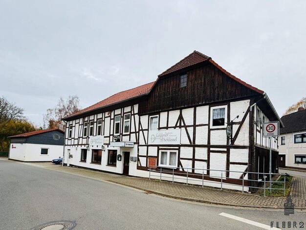 Haus zum Kauf 249.000 € 10 Zimmer 360 m² 542 m² Grundstück Neuwallmoden Langelsheim 38729