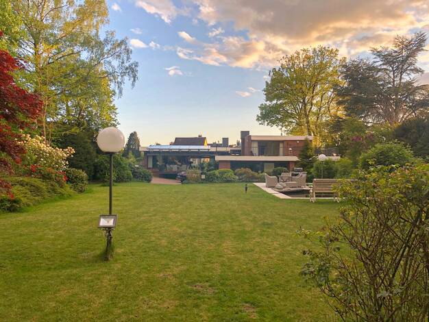 Bungalow zum Kauf 990.000 € 9 Zimmer 400 m² 2.367 m² Grundstück Uetersen 25436