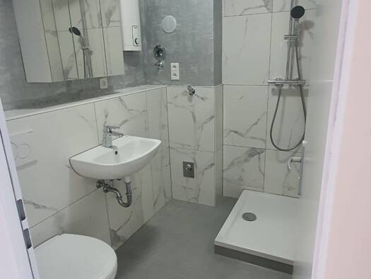 Wohnung zur Miete 485 € 2 Zimmer 54 m² 2. Geschoss Düsseldorfer Str. 548 Wanheimerort Duisburg 47055