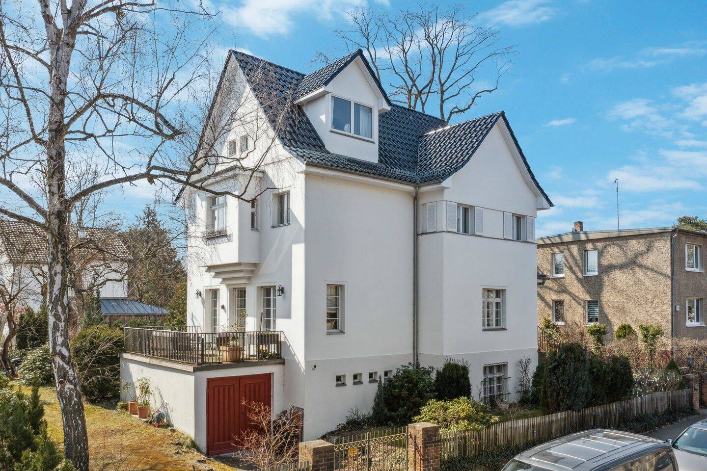 Property thumbnail 2