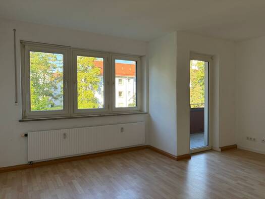 Wohnung zur Miete 688 € 3 Zimmer 71,6 m² 1. Geschoss frei ab 02.11.2026 Gleiwitzer Straße 16 Sebaldussiedlung Erlangen 91058