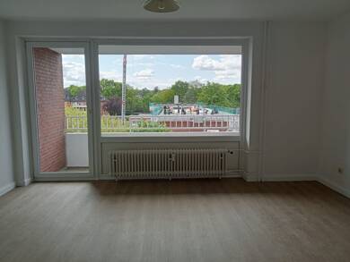 Wohnung zur Miete 330 € 1 Zimmer 32,5 m² 5. Geschoss frei ab sofort Glüsinger Straße 10b Meckelfeld Seevetal 21217