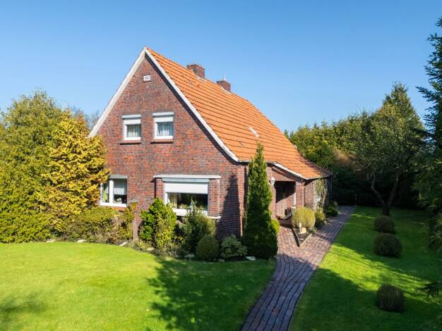 Einfamilienhaus zum Kauf 164.900 € 4 Zimmer 135 m² 1.284 m² Grundstück Victorbur Südbrookmerland / Victorbur 26624